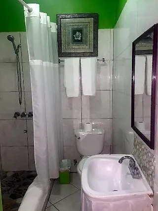 Villa Casa De Fe Бухта Монтего